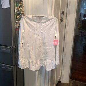 J.Khaki girls white ruffle bottom top. Great for school. NWT.‎ Retail 29.50